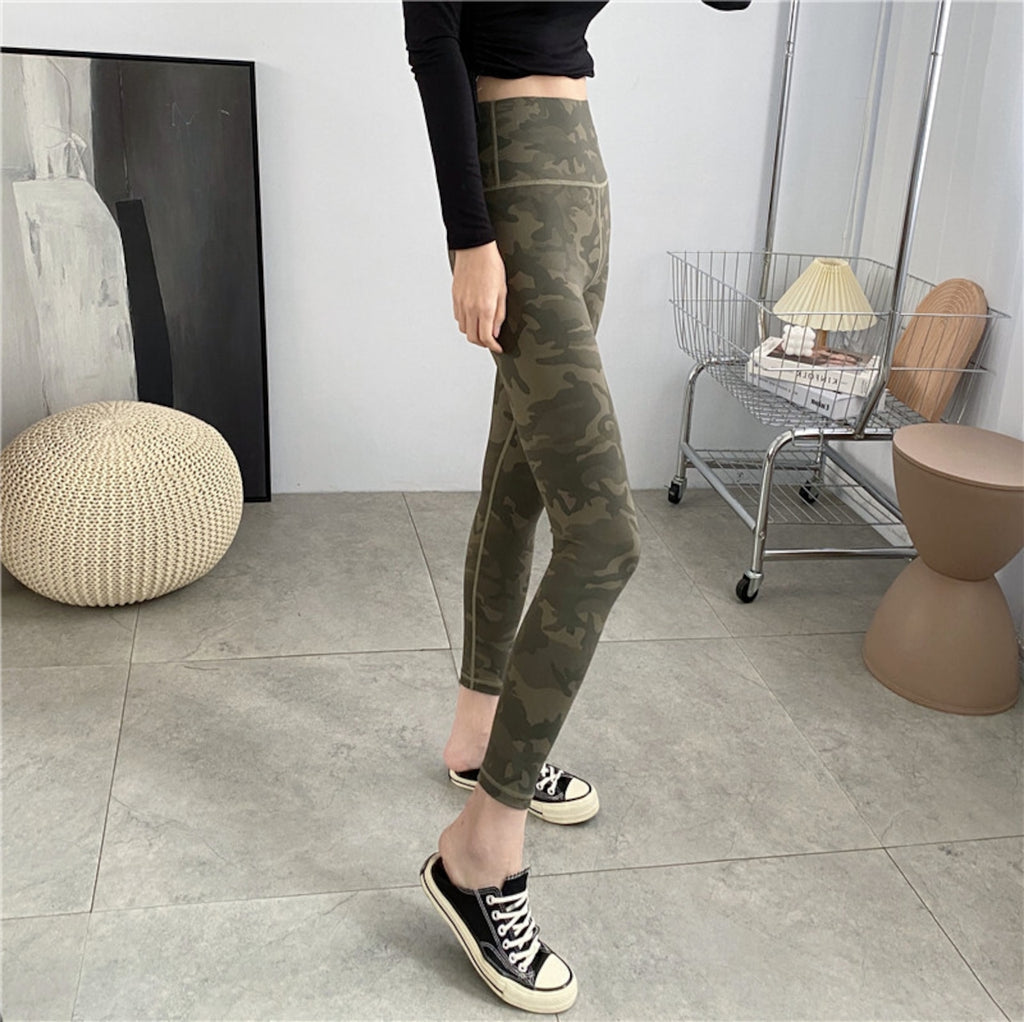 Mana Muse Camouflage design leggings 1073