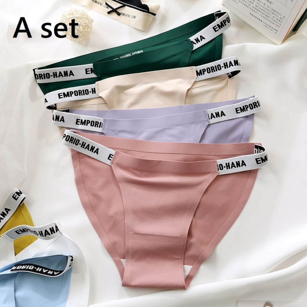 Mana Basic Set of 4 casual sporty shorts 1573