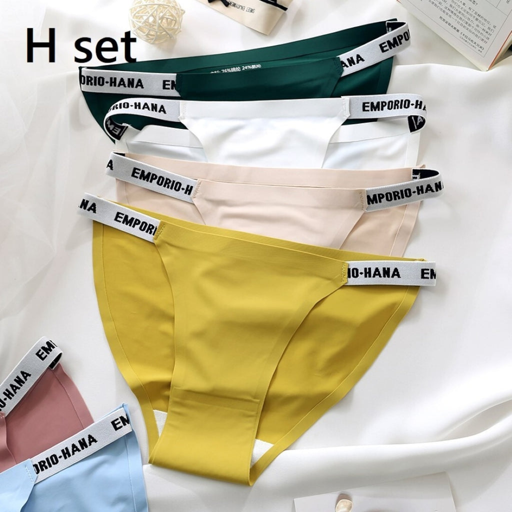 Mana Basic Set of 4 casual sporty shorts 1573