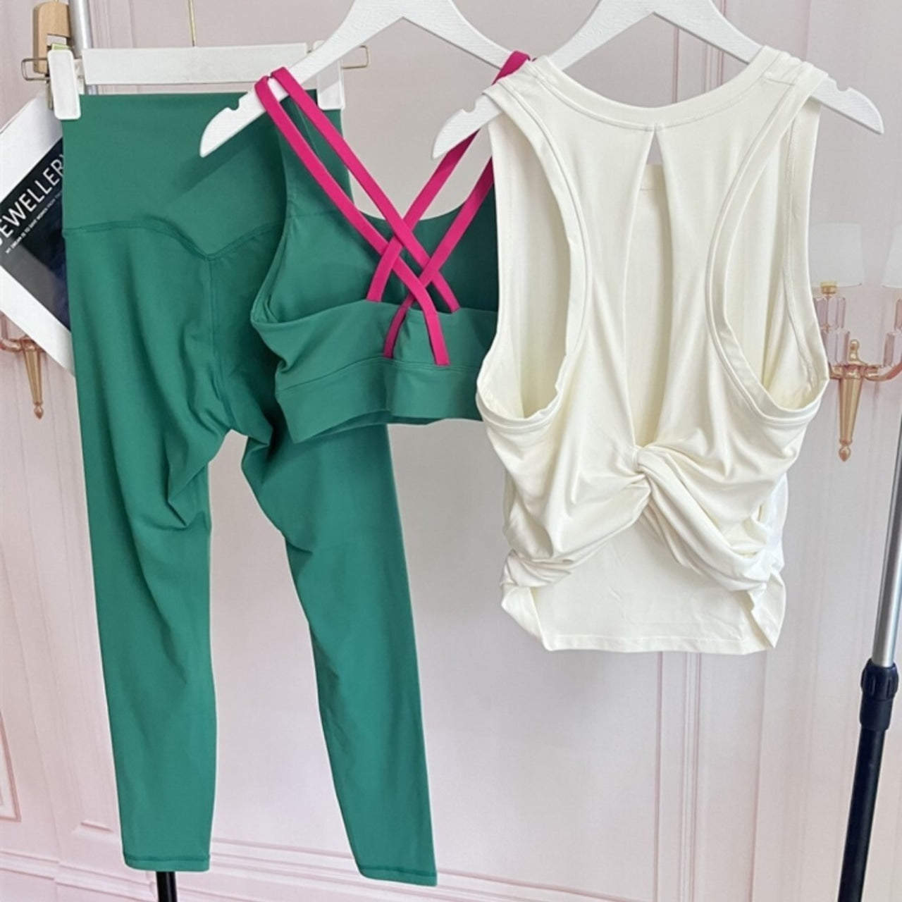 Mana Basic Excellent 3-piece fitness wear set 2032