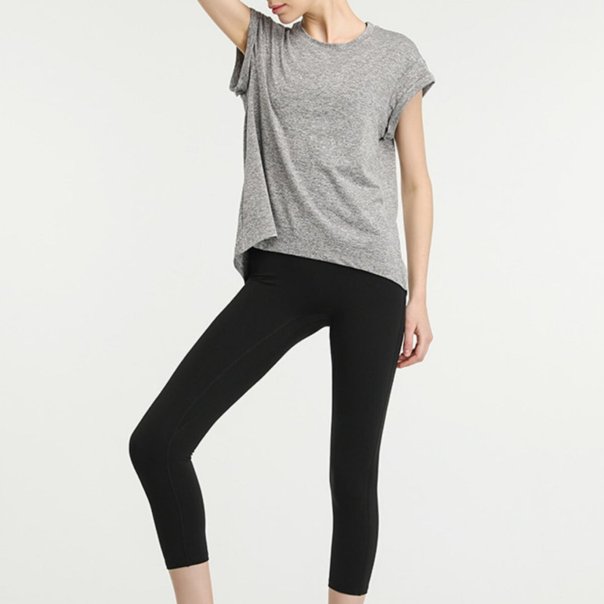 Mana Basic Short-sleeved loose sports T-shirt 2068