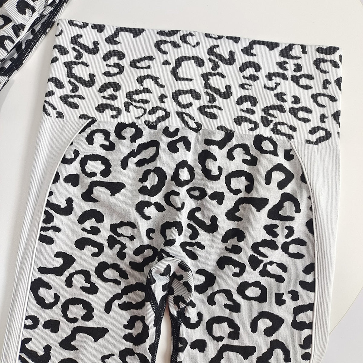 Mana Muse high waist leopard print leggings 2376