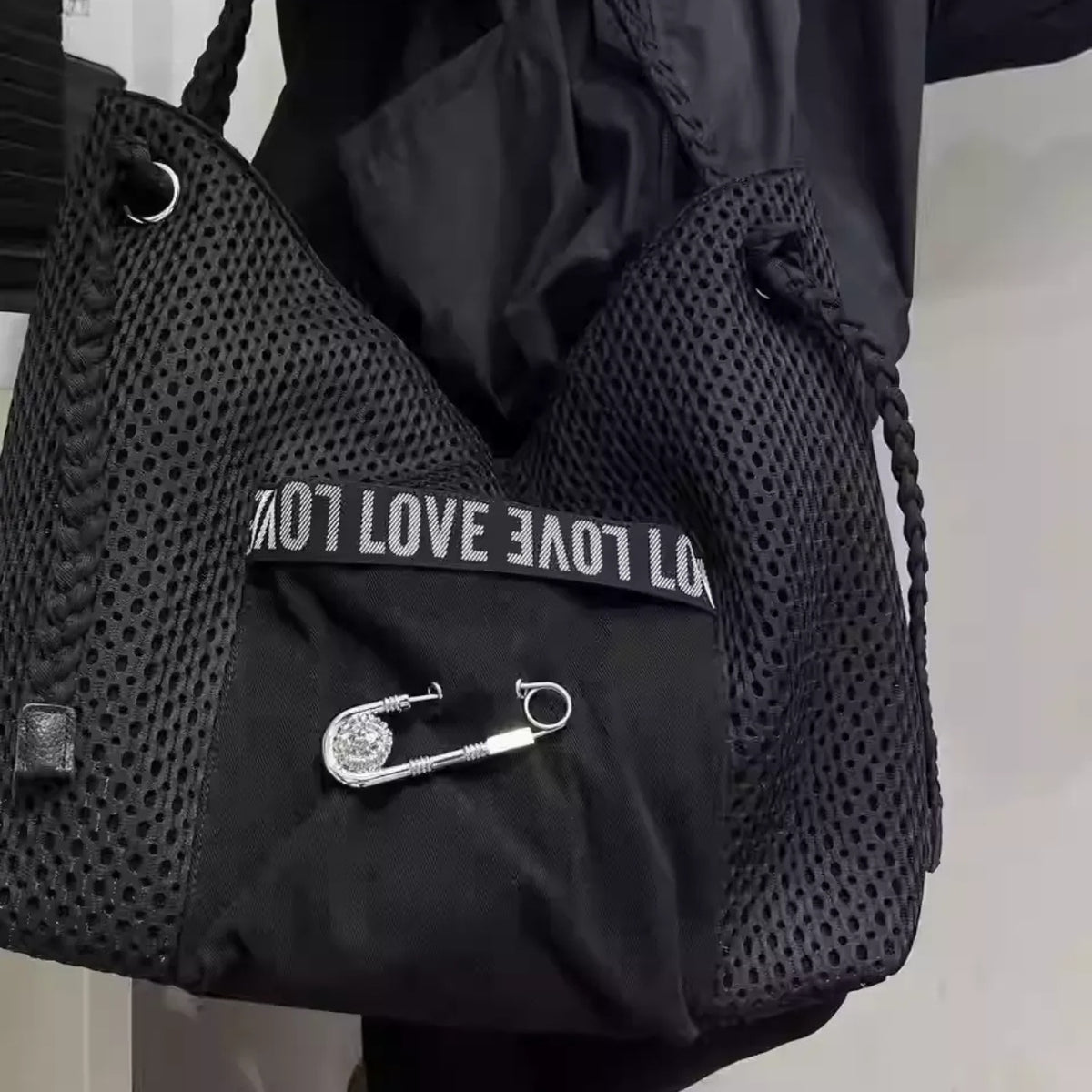Mana Basic AirMesh Tote “LOVE” Edition 2615