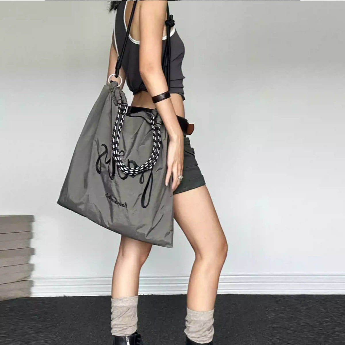 Mana Muse Paris Rope Handle Bag 2620