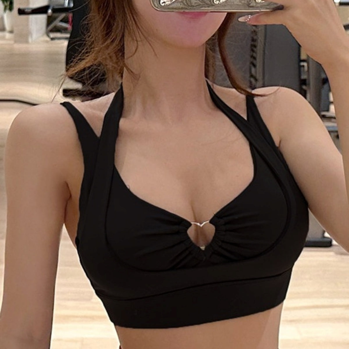 Mana Muse Heart Cut Sports Bra 2669