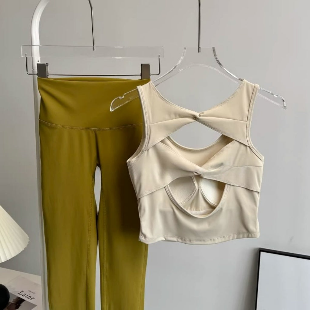 Mana Muse Cut-Out Balance Bra & Flow Leggings Set 2747