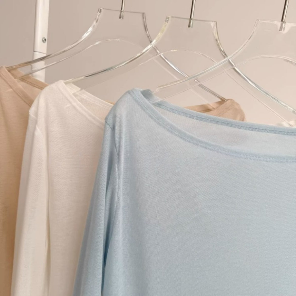 Mana Basic Airy Ruched Long Sleeve Top 2750